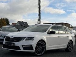 Weiß Gebraucht 2018 Skoda Octavia RS Kombi | 11.999 € (Superpreis)