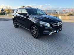 Schwarz Gebraucht 2016 Mercedes GLE350 SUV | 31.800 € (Fairer Preis)