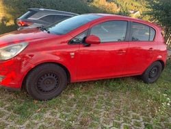 Rot Gebraucht 2011 Opel Corsa Edition Kleinwagen | 2.500 € (Guter Preis)