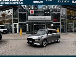 Silber Neu 2025 Suzuki Swift Comfort Limousine | 20.990 €