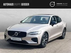 Bright dusk Gebraucht 2024 Volvo S60 Ultimate Limousine | 43.890 €