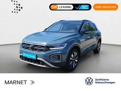 Petroleum blue metallic/schwar Gebraucht 2024 VW T-Roc Goal SUV | 27.230 € (Fairer Preis)