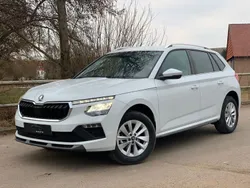 Moonwhite metallic Neu 2024 Skoda Kamiq SUV | 30.890 € (Fairer Preis)