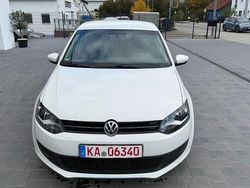 Weiß Gebraucht 2010 VW Polo Comfortline Limousine | 2.000 € (Guter Preis)