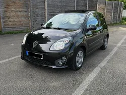 Schwarz Gebraucht 2010 Renault Twingo Kleinwagen | 3.000 €