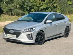 Silber Gebraucht 2019 Hyundai Ioniq Premium Limousine | 13.890 € (Fairer Preis)
