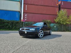 Schwarz Gebraucht 2001 VW Golf IV GTI Limousine | 16.890 €