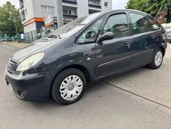 Grau Gebraucht 2008 Citroën Xsara Picasso Comfort Van / Kleinbus | 2.990 € (Fairer Preis)