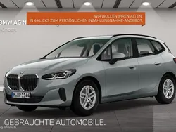 Grau Gebraucht 2022 BMW 220 Active Tourer Van / Kleinbus | 26.490 € (Fairer Preis)