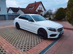 Weiß Gebraucht 2015 Mercedes C220 AMG line Limousine | 18.900 € (Teuer)