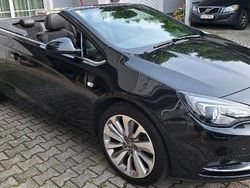 Schwarz Gebraucht 2018 Opel Cascada Ultimate Cabrio | 14.900 € (Fairer Preis)