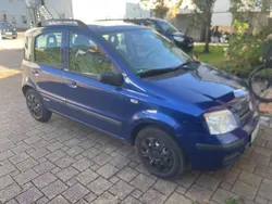 Blau Gebraucht 2009 Fiat Panda Kleinwagen | 3.699 € (Teuer)