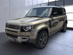 Brown metallic Gebraucht 2022 Land Rover Defender SE SUV | 66.899 € (Fairer Preis)