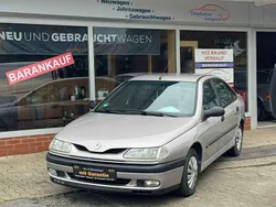 Grau Gebraucht 1996 Renault Laguna Limousine | 3.980 €