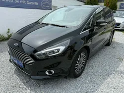 Schwarz Gebraucht 2019 Ford S-MAX Titanium Van / Kleinbus | 16.499 € (Superpreis)