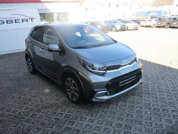 Grau Gebraucht 2022 Kia Picanto X-Line Kleinwagen | 15.990 € (Fairer Preis)
