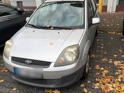 Silber Gebraucht 2006 Ford Fiesta Kleinwagen | 1.850 € (Fairer Preis)