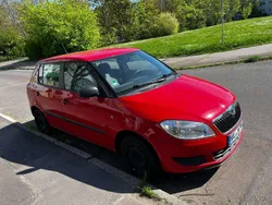 Rot Gebraucht 2011 Skoda Fabia Classic Limousine | 4.500 € (Guter Preis)