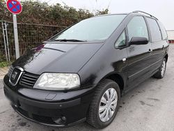 Schwarz Gebraucht 2007 Seat Alhambra Van / Kleinbus | 2.700 € (Fairer Preis)