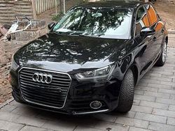 Schwarz Gebraucht 2012 Audi A1 Sportback Attraction Kleinwagen | 5.500 € (Guter Preis)