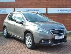 Grau Gebraucht 2014 Peugeot 2008 Allure SUV | 7.990 € (Guter Preis)