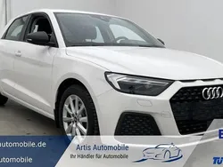 Weiß Gebraucht 2020 Audi A1 Sportback Ambiente Kleinwagen | 17.900 € (Guter Preis)