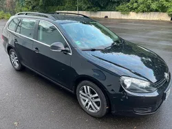 Schwarz Gebraucht 2011 VW Golf VI Kombi | 4.000 € (Guter Preis)