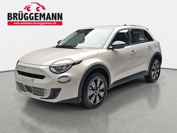 Beige (cappuccino beige) Neu 2025 Fiat 600 Business SUV | 31.680 € (Teuer)