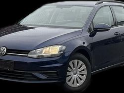 Blau Gebraucht 2018 VW Golf VII Trendline Kombi | 7.490 € (Superpreis)