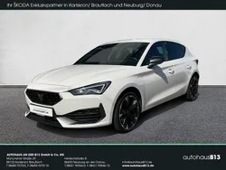 Candy weiss (weiß) Gebraucht 2022 Cupra Leon Limousine | 25.490 € (Fairer Preis)