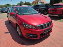 Rot Gebraucht 2019 Peugeot 308 Allure Kombi | 8.999 € (Guter Preis)