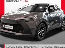 Marlingrau metallic/dach schwarz Gebraucht 2024 Toyota C-HR Team SUV | 34.989 € (Fairer Preis)