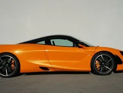 Orange Neu 2024 McLaren 720S Coupé | 325.500 €