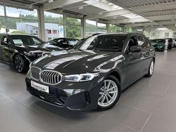 Dravitgrau Gebraucht 2024 BMW 330 M Sport Kombi | 49.490 € (Fairer Preis)