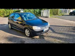 Schwarz Gebraucht 2003 Opel Corsa Kleinwagen | 450 € (Guter Preis)
