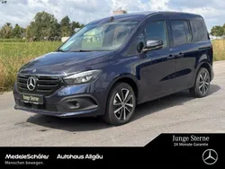 Blau Gebraucht 2024 Mercedes 200 Van / Kleinbus | 25.850 € (Guter Preis)