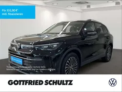 Schwarz Gebraucht 2024 VW Tiguan Life SUV | 33.950 € (Guter Preis)