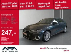 Grau Gebraucht 2024 Audi A3 Sportback Advanced Limousine | 26.674 €