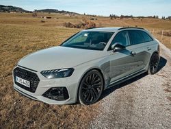 Grau Gebraucht 2020 Audi RS4 Ambiente Kombi | 49.900 € (Fairer Preis)