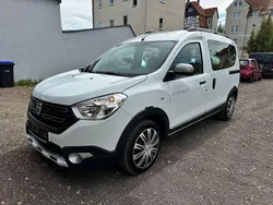 Weiß Gebraucht 2018 Dacia Dokker Comfort Van | 9.599 € (Guter Preis)