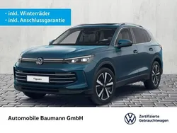 Blau Gebraucht 2024 VW Tiguan Elegance SUV | 42.490 € (Etwas zu teuer)