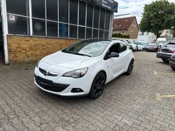 Weiß Gebraucht 2014 Opel Astra GTC Basis Coupé | 6.000 € (Guter Preis)