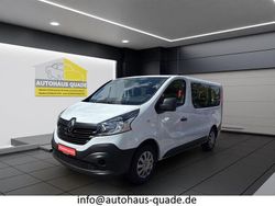 Weiss Gebraucht 2019 Renault Trafic SE Van / Kleinbus | 26.999 €