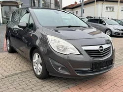 Karbongrau Gebraucht 2011 Opel Meriva Design Edition Van / Kleinbus | 5.999 € (Fairer Preis)