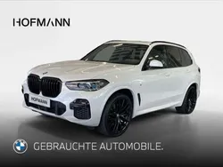 Mineralweiß metallic Gebraucht 2022 BMW X5 M M Sport SUV | 63.990 € (Fairer Preis)