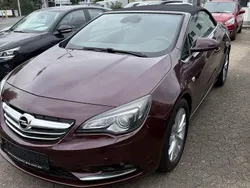 Very berry Gebraucht 2014 Opel Cascada Innovation Cabrio | 10.870 € (Guter Preis)