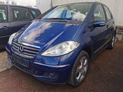 Blau Gebraucht 2006 Mercedes A170 Limousine | 3.450 € (Guter Preis)