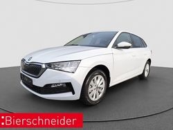 Weiss Gebraucht 2024 Skoda Scala Selection Kleinwagen | 17.990 € (Guter Preis)