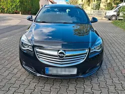 Schwarz Gebraucht 2014 Opel Insignia Sport Kombi | 8.000 € (Fairer Preis)