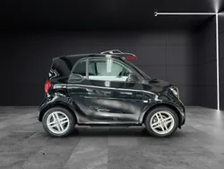Schwarz Gebraucht 2021 Smart ForTwo Electric Drive | 8.490 € (Superpreis)